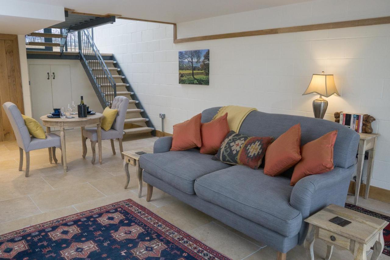 Vineyard Barn Room Woodchester Exterior foto